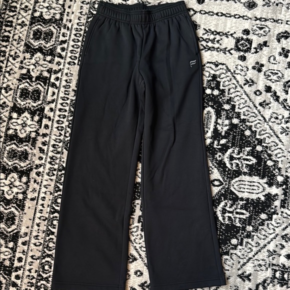 Fabletics black sweatpants - Picture 1 of 4
